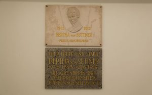 1-3-Bertha_von_Suttner-300x188